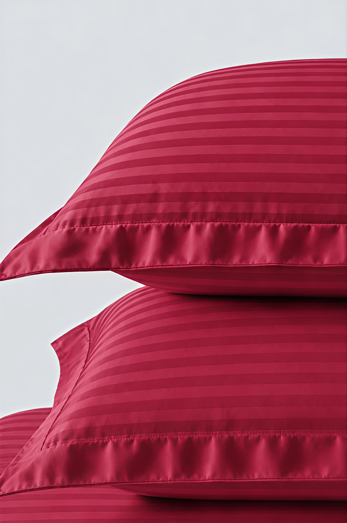 Stripe Fitted Bedsheet With 2Pillow Case (maroon)